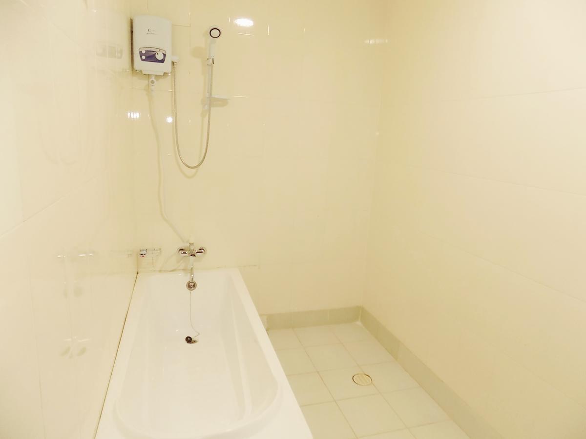 Sunrise Hotel Kampala Luaran gambar