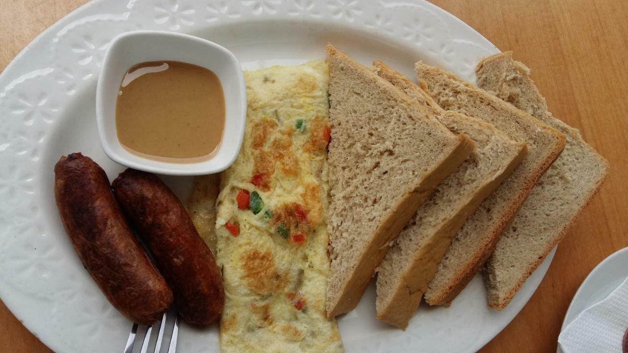 Sunrise Hotel Kampala Luaran gambar