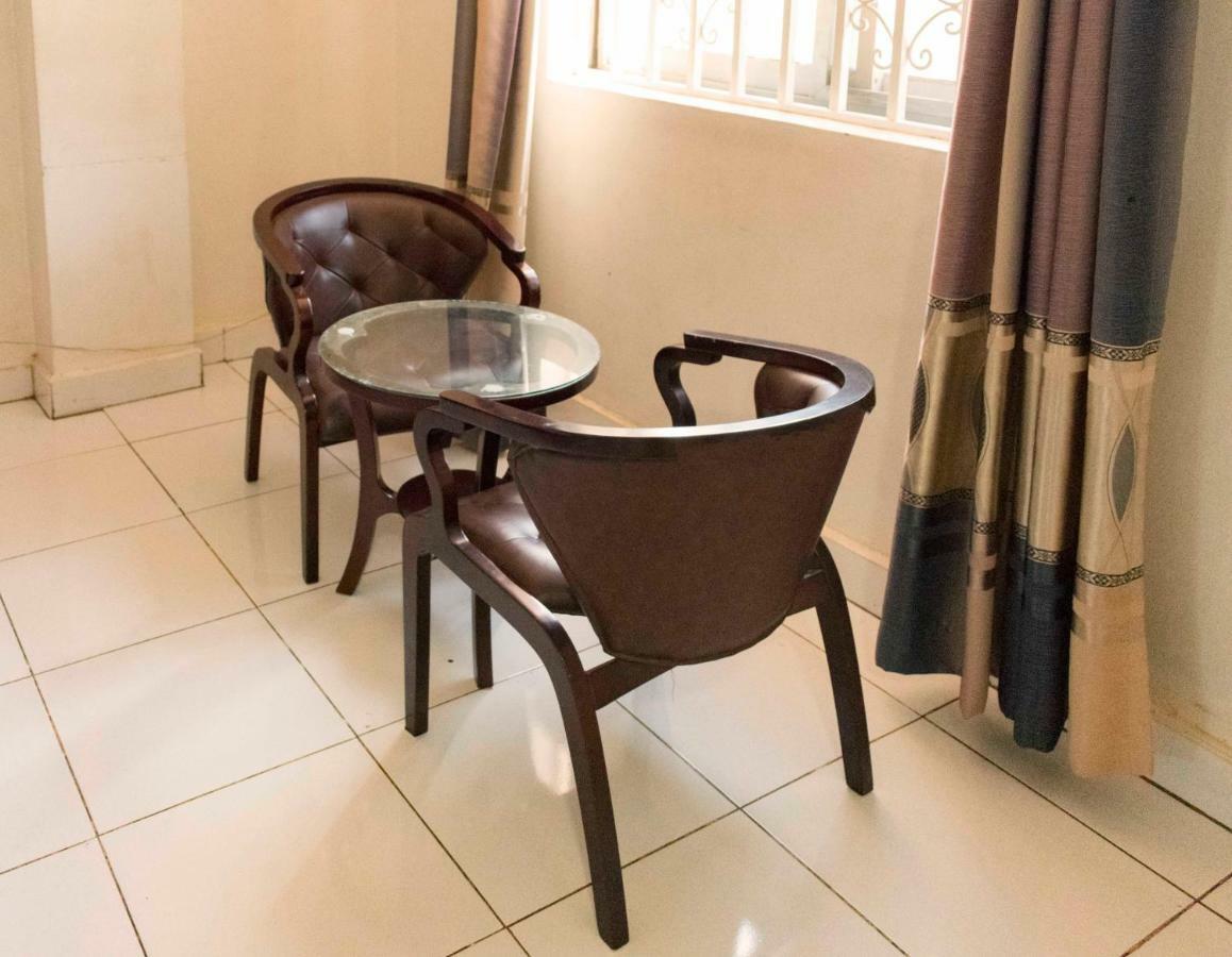 Sunrise Hotel Kampala Luaran gambar