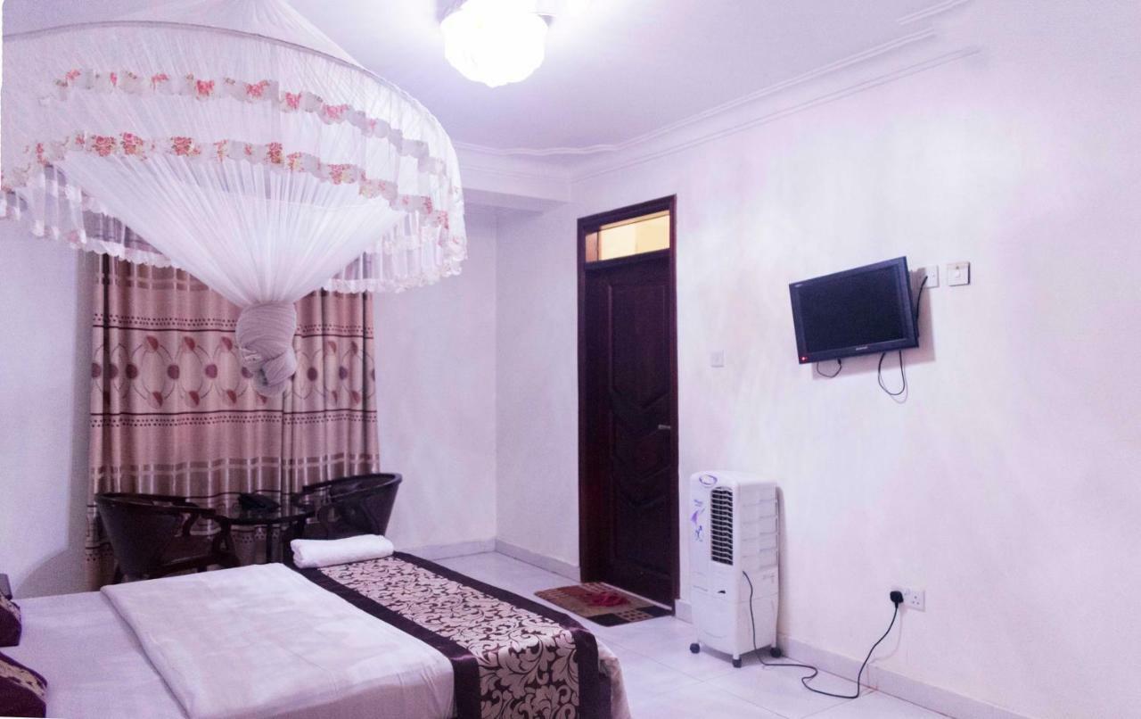 Sunrise Hotel Kampala Luaran gambar